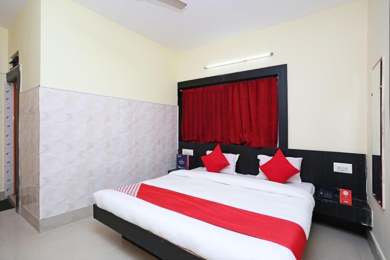Oyo 5719 Hotel Jannat Palace Bhubaneswar Esterno foto