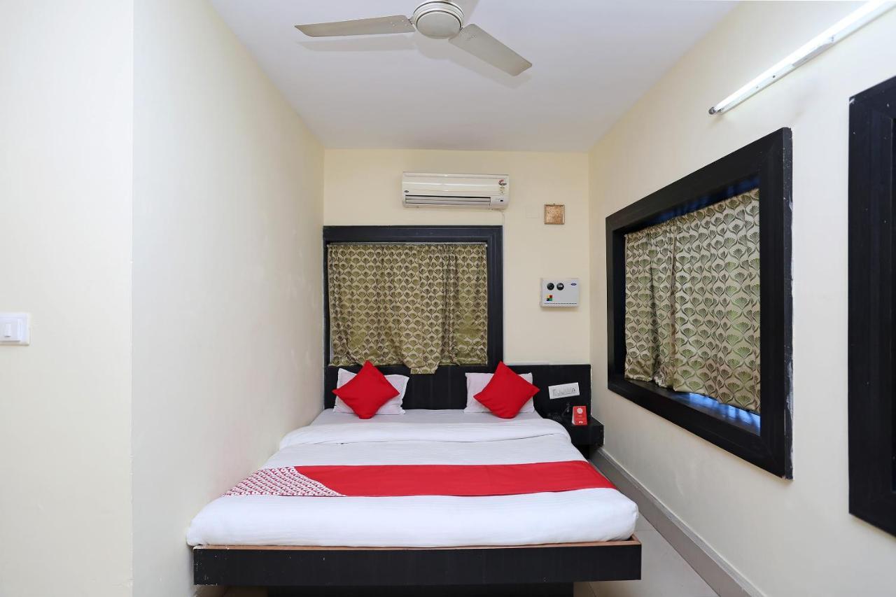 Oyo 5719 Hotel Jannat Palace Bhubaneswar Esterno foto