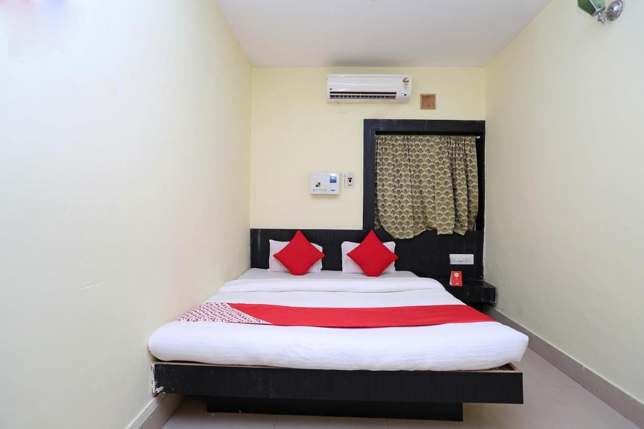 Oyo 5719 Hotel Jannat Palace Bhubaneswar Esterno foto